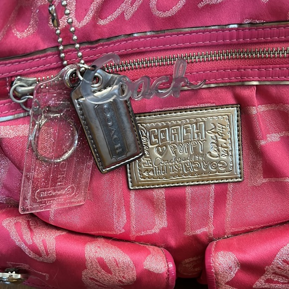 Coach Poppy Backpack - Picture 4 of 5